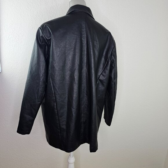 Nasty Gal Black Vegan Leather Oversized Blazer - Picture 7 of 11